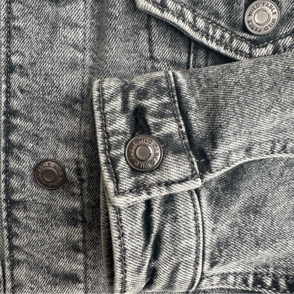 Womens Timeless Denim Jacket - Picture 8 of 9